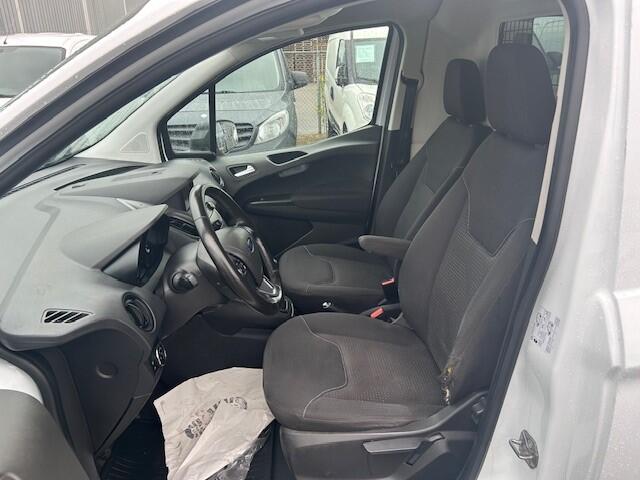 Ford TRANSIT COURIER 1.5 TDCI Ambiente Start&Stop AIRCO I APPLE CARPLAY I NAVIGATIE I COMPLETE ONDERHOUDSHISTORIE