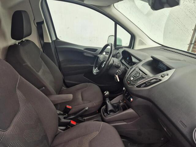 Ford TRANSIT COURIER 1.5 TDCI Trend Airco Navi trekhaak