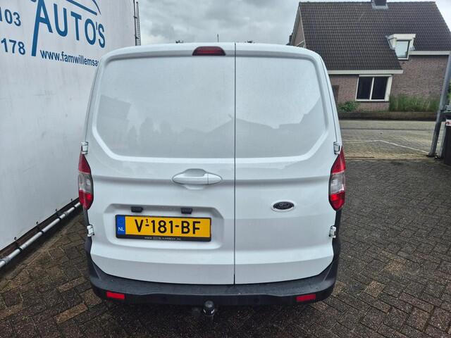 Ford TRANSIT COURIER 1.5 TDCI Trend Airco Navi trekhaak