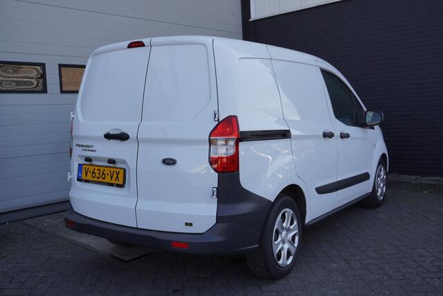 Ford TRANSIT COURIER 1.0 100PK BENZINE EURO 6 - Airco - Cruise - ¤ 8.950,- Excl.