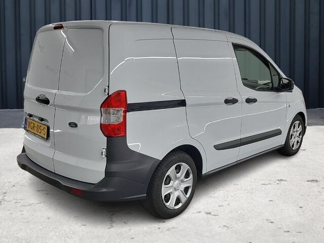Ford TRANSIT COURIER 1.5 TDCI Trend Duratorq S&S (75 PK) 1e-Eig. & Keurig-Onderh. BOVAG-Garantie. NL-Auto. Navigatie, Cruisecontrol, Parkeersensoren-V+A, Bluetooth, Airco Voorruitverwarming,
