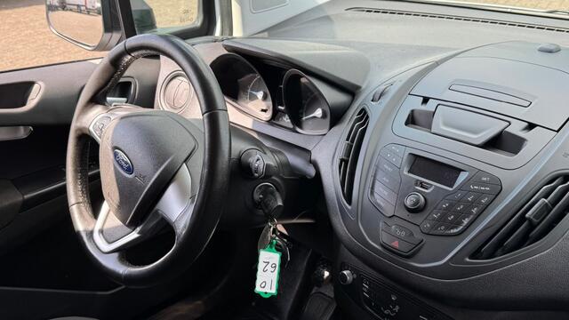 Ford TRANSIT COURIER 1.5 TDCI 55KW 75PK EURO 6 AIRCO/ TREKHAAK/ SCHUIFDEUR/ 100% DEAL