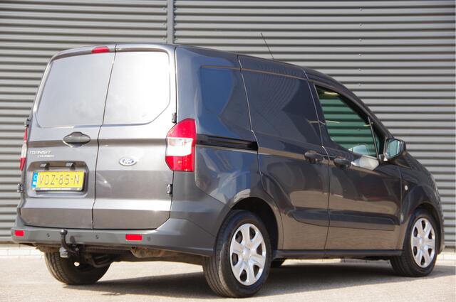 Ford TRANSIT COURIER 1.5 TDCI Trend TREKHAAK, CRUISE, AIRCO, NAVI, NL AUTO, NAP