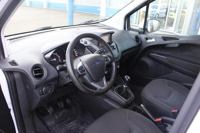 Ford TRANSIT COURIER 1.5 TDCI Limited | Trekhaak | Camera | Stoelverwarming | Scherm | Lichtmetalen velgen