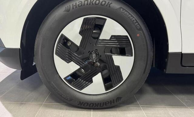 Ford TRANSIT COURIER E-Transit Trend 44 kWh 136pk Trekhaak | LED Laadruimte verlichting | Laadvloerbescherming Rubber | Reserveband