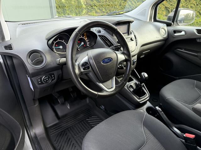Ford TRANSIT COURIER 1.5 TDCI / 1e EIGENAAR / 54.515 KM ! / AIRCO / PDC / NAVI / DAB