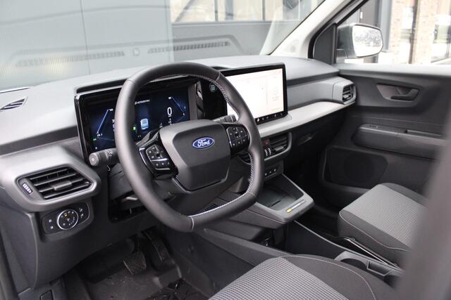 Ford TRANSIT COURIER E-Transit Trend 44 kWh 136pk - Stoel/Stuurverwarming - Camera - Cruise - Carplay/Android - Rijklaar