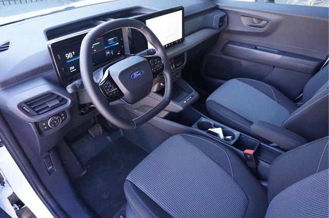 Ford TRANSIT COURIER Trend Elektrisch 44 kWh 136PK Apple CP/Android A, Cruise, Camera, Stoel/Stuur verwarming!! Nr. A01*