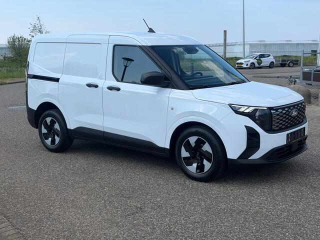 Ford TRANSIT COURIER Trend Elektrisch 44KWH 300KM Reikwijdte Apple CP Airco Cruise control Camera