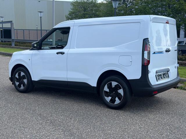 Ford TRANSIT COURIER Trend Elektrisch 44KWH 300KM Reikwijdte Apple CP Airco Cruise control Camera