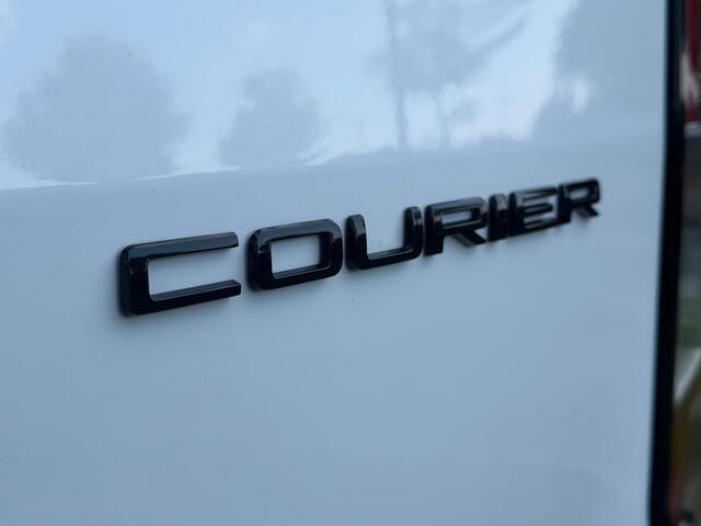 Ford TRANSIT COURIER Trend Elektrisch 44KWH 300KM Reikwijdte Apple CP Airco Cruise control Camera