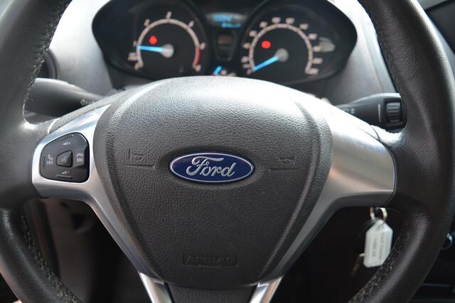 Ford TRANSIT COURIER 1.5 TDCI Airco/Navi/1e Eig/Euro6/Org. NL