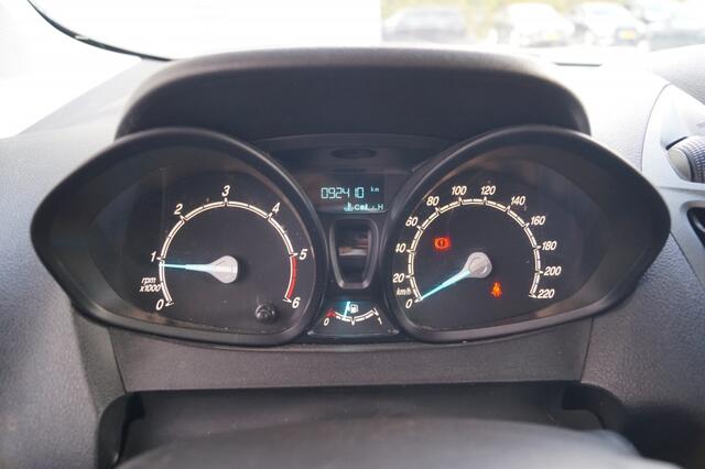 Ford TRANSIT COURIER 1.5 TDCI Trend -AIRCO-DAB-TREKHAAK-