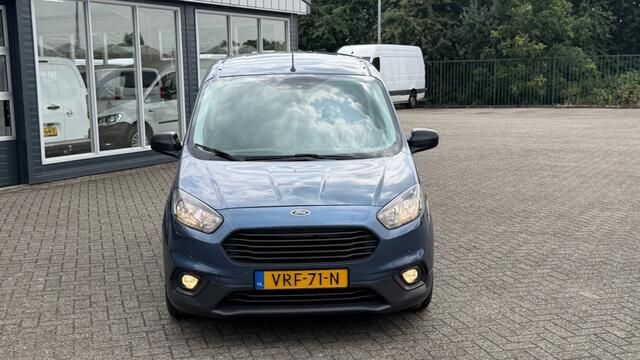 Ford TRANSIT COURIER 1.5 TDCI 55KW 75PK EURO 6 AIRCO/ NAVIGATIE/ CAMERA/ PARKEERSENSOREN/ 100% DEALERONDERHOUDEN