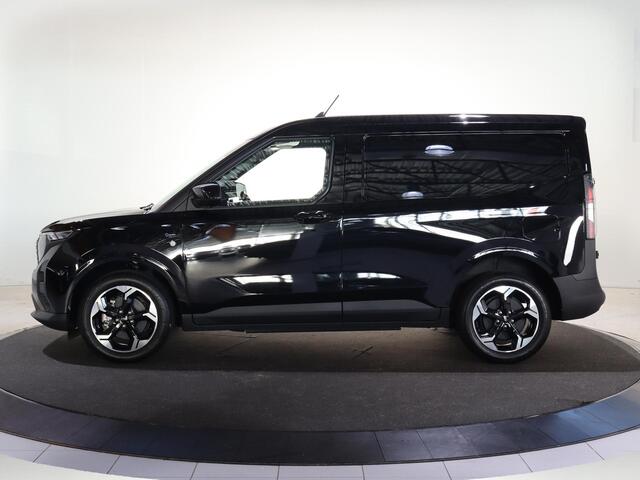 Ford TRANSIT COURIER E-Transit Limited 46 kWh 17'' LICHTMETALEN VELGEN, WINTERPACK, CLIMATE CONTROL, ACHTERUITRIJ CAMERA + PARKEERSENSOREN VOOR, DRIVER ASSISTANCE PACK INCL. NAVIGATIE, 16'' RESERVEWIEL, LED LAADRUIMTEVERLICHTING , LAADVLOERBESCHERMING, RUBBER , TREKHAAK
