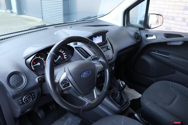 Ford TRANSIT COURIER 1.0 Benzine 100 PK | Benzine | Achteruitrijcamera | Stoelverwarming | Climate control | MF Stuur | Airco | Nieuwe APK | Dealer onderhouden