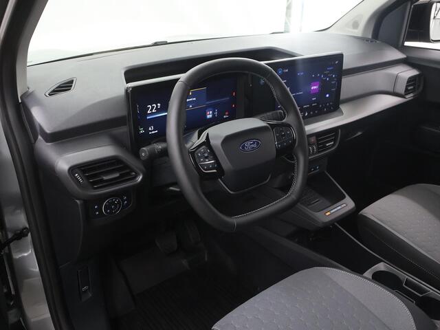 Ford TRANSIT COURIER E-Transit LIMITED | 44 kWh | ADAPTIVE CRUISE | LM VELGEN | 2-ZITS | TREKHAAK | NAVIGATIE | PARKEERCAMERA |