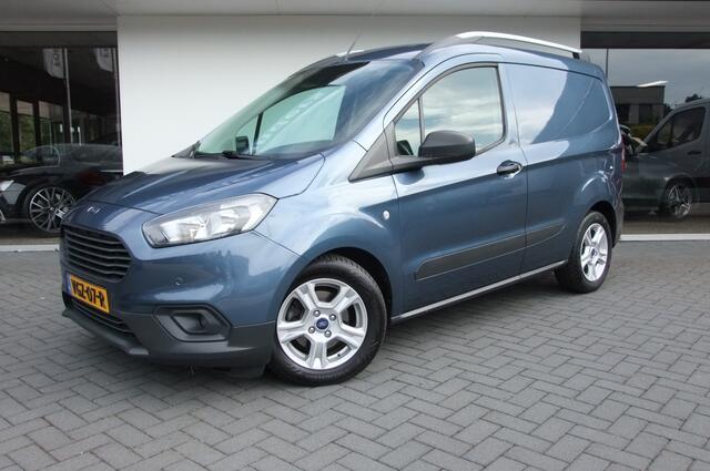Ford TRANSIT COURIER 1.5 TDCI Trend/ Airco / Trekhaak/ Camera/ Stoelverwarming/ Parkeersensoren