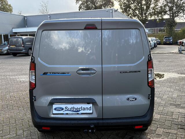 Ford TRANSIT COURIER E-Transit Limited 44 kWh 136pk | Adaptive cruise control | Navigatie | Laadvloerbescherming | Trekhaak | LED Laadruimteverlichting |