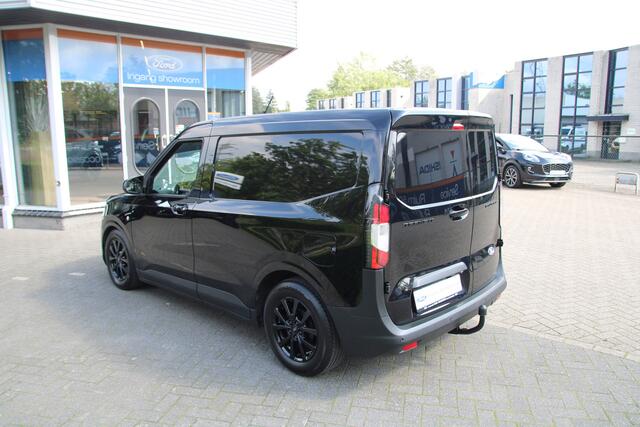 Ford TRANSIT COURIER 1.0 EcoBoost 125 PK AUTOMAAT LIMITED TREKHAAK | CAMERA | BLIS | ADAPTIEF