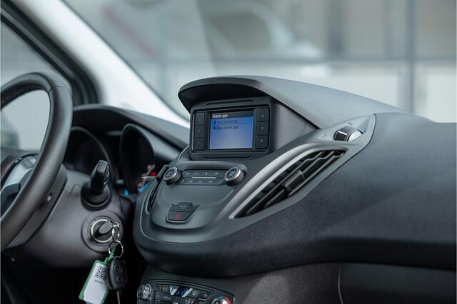 Ford TRANSIT COURIER 1.0 100 PK | Benzine | Navigatie | CarPlay | PDC | Stoelverwarming | Cruise control | MF Stuur | Airco | Nieuwe APK | Dealer onderhouden