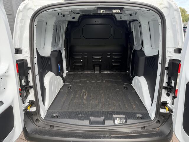 Ford TRANSIT COURIER E-Transit Trend 44 kWh 136pk Trekhaak | Achteruitrijcamera | Adaptieve Cruise | Navigatie
