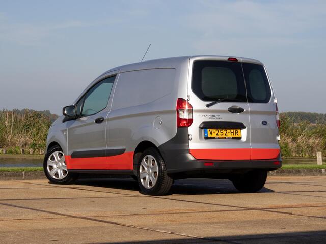 Ford TRANSIT COURIER 1.5 TDCI Economy Edition Cruise control Verwarmde voorruit – foto 2