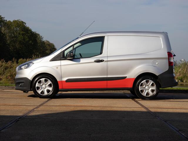 Ford TRANSIT COURIER 1.5 TDCI Economy Edition Cruise control Verwarmde voorruit – foto 6