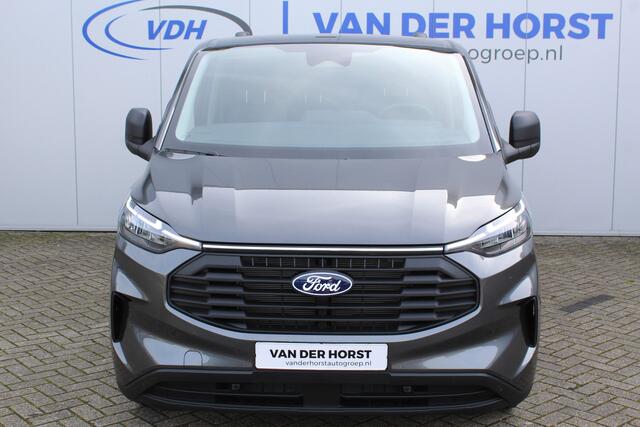 Ford TRANSIT CUSTOM 320 2.0-136pk TDCI L2H1 'Trend'. Overtuig u van de rijkwaliteiten van dit nieuwe model Ford Transit Custom. Camera, LED koplampen, Cruise Control, Aut. Airco, App Connect, Winterpack.