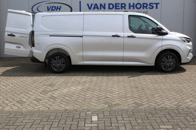 Ford TRANSIT CUSTOM 320 2.0-136pk TDCI L2H1 'Trend' AUTOMAAT ! Overtuig u van de rijkwaliteiten van dit nieuwe model Ford Transit Custom. Camera, LED koplampen, Cruise Control, Aut. Airco, Navigatie by Apple / Android, Voorraam verwarmd, Metallic lak etc.