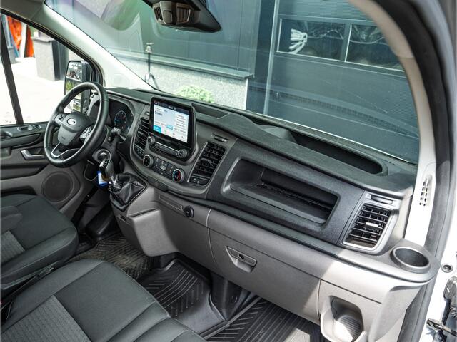 Ford TRANSIT CUSTOM 280 2.0 TDCI L1H1 Trend Camera | Airco | Navi | NAP | 5 Jaar Garantie | Black Pakket