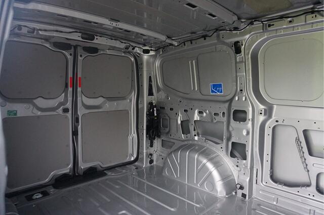 Ford TRANSIT CUSTOM 300L 170PK Limited AUT MY2024 Navi, Cam, Adap. Cruise, 17" LM, LED!! NR. 126