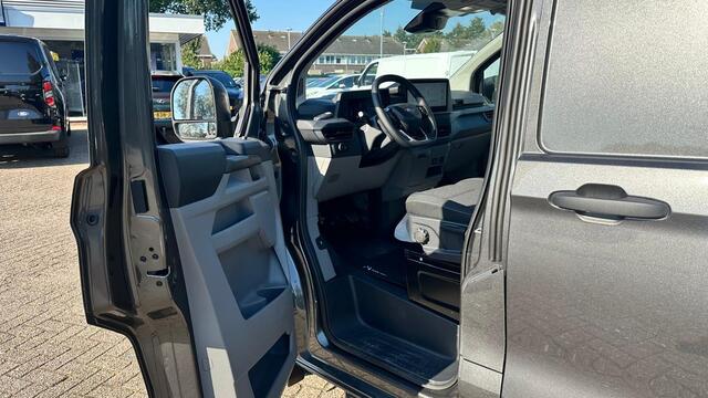 Ford TRANSIT CUSTOM 320 2.0 TDCI L2H1 Trend SCI Automaat 136pk | Adaptive cruise control | Dubbele schuifdeur | 8-weg bestuurderstoel + passagiersstoel | Stoelverwarming | Dodehoeksensoren | Navigatie | Elektrische inklapbare spiegels | 16 inch lichtmetalen velgen | Full LED