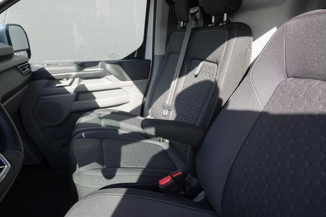 Ford TRANSIT CUSTOM L2H1 2.0Tdci 170Pk Aut. | 19'' | Spoilerpack | Trekhaak Wegklapbaar | Moondust Zilver