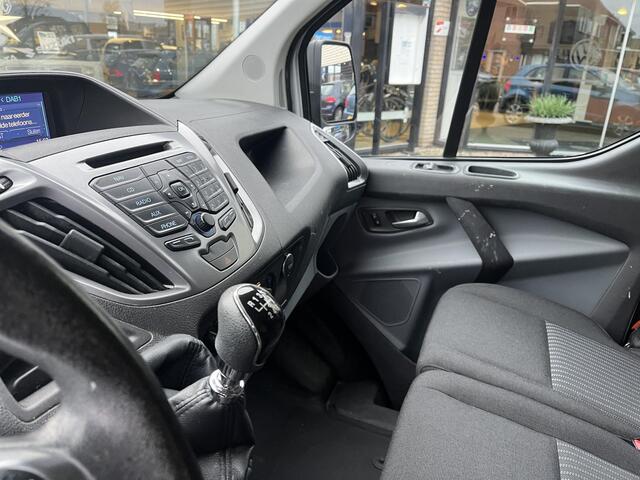 Ford TRANSIT CUSTOM 270 2.0 TDCI L1H1 Trend Euro 6, btw verrekenbaar, PDc, trekhaak, RVS imperiaal, 3 zitbank, betimmering, goed onderhouden