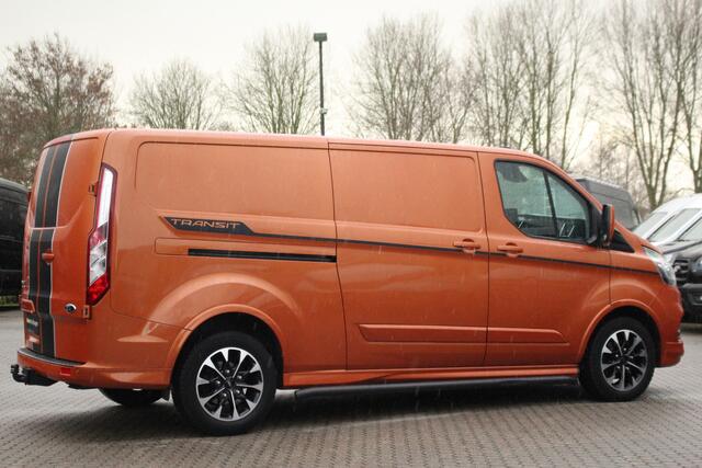 Ford TRANSIT CUSTOM 320 2.0TDCI 185pk L2H1 Sport | Trekhaak | Camera | Navi | Carplay/Android | Lease 519,- p/m