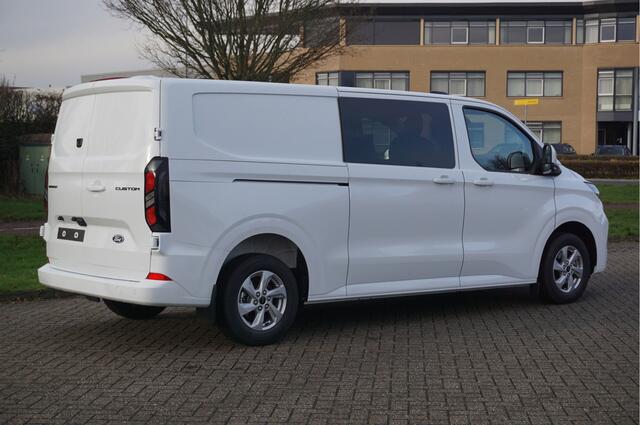 Ford TRANSIT CUSTOM 300L 170PK DC Limited AUT BPM VRIJ!! Navi, ACC, 360° Cam, 16" LM!! NR. 779