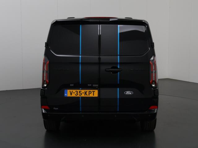 Ford TRANSIT CUSTOM 300 2.0 TDCI Aut. | L2 H1 | Sport | Parkeercamera | Climate Control | Adaptive Cruise | Keyless Go | 3-zits | LM Velgen | Achterdeuren + Spoiler | Carplay - Android | BPM-vrij