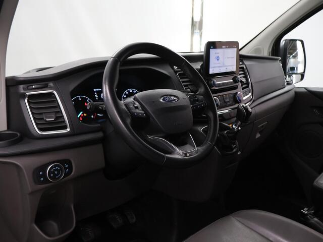 Ford TRANSIT CUSTOM 300 2.0 TDCI | L2 H1 | Limited | DC | Lederen bekleding | 5-zits | Stoelverwarming | Parkeercamera | LM Velgen |