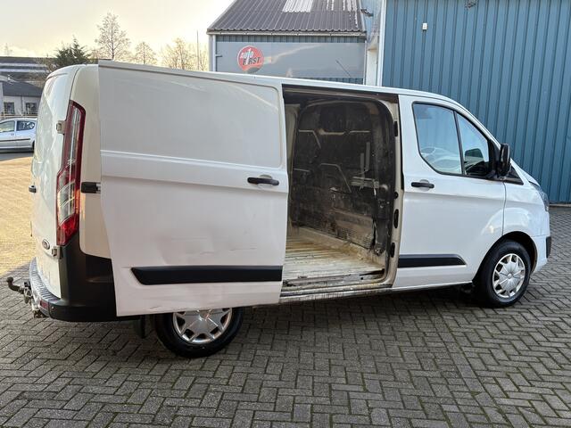 Ford TRANSIT CUSTOM 270 2.0 105Pk TDCI L1H1 Trend / Cruise / Navi / Trekhaak / Apk t/m 20-03-2025