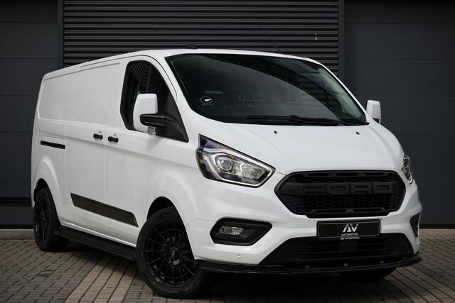 Ford TRANSIT CUSTOM 340 2.0 TDCI L2H1 | L+R Schuifdeur | Navigatie | Blind Spot | CarPlay | Camera | Standkachel | Trekhaak | 3-Zitter | Nieuwe APK | Onderhoudsbeurt