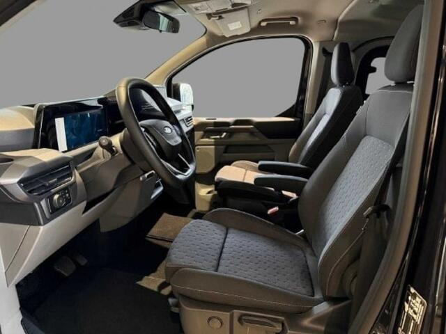 Ford TRANSIT CUSTOM Tourneo L2H1 Dubbel Cabine Limited DC Titanium 170pk opt.