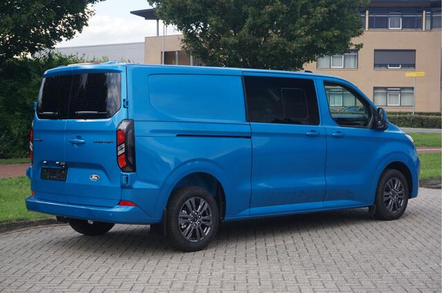 Ford TRANSIT CUSTOM 320L 2.0 TDCI 170PK L2H1 Limited DC Automaat Trekhaak Schuifdeur links en rechts | Airco | Adap.Cruise | Navi | Camera