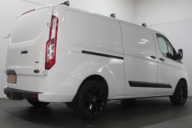 Ford TRANSIT CUSTOM 300 2.0 TDCI L2H1 Trend - Automaat - 3 pers. - Navi / BT / PDC / Trekhaak