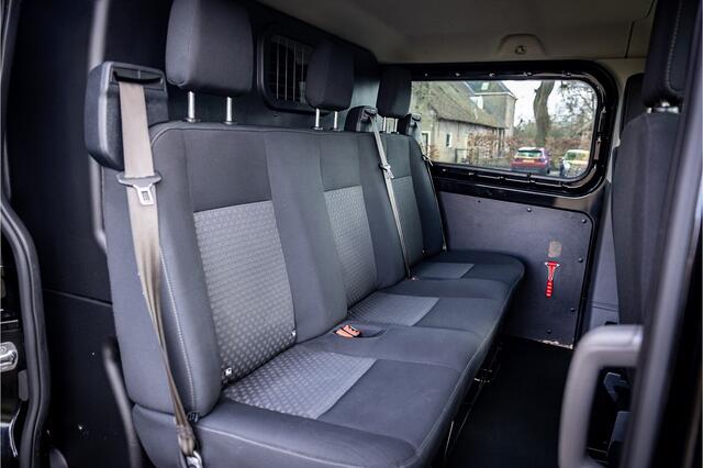 Ford TRANSIT CUSTOM 320 2.0 TDCI L2H1 Trend DC Dubbele Cabine Navigatie 18" Sidebars