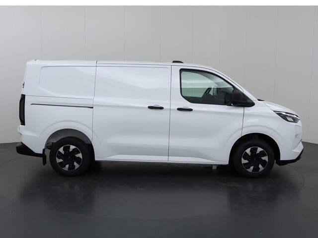 Ford TRANSIT CUSTOM 320 | 2.5 PHEV | L1 H1 | Trend | Plug-in Hybride | Parkeercamera | 3-zits | BPM-Vrij | Toegang ZE-zone