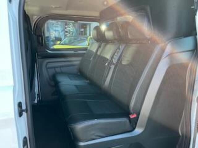 Ford TRANSIT CUSTOM 300 2.0 TDCI L1H1 Trend