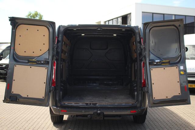 Ford TRANSIT CUSTOM 280 2.0TDCI 130pk L1H1 Limited | Camera | Trekhaak | Carplay/Android | Navi | Stoelverwarming | Lease 396,- p/m
