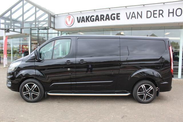 Ford TRANSIT CUSTOM 300 2.0-130pk TDCI L2H1 Limited AUTOMAAT ! Keurige nette en luxe Ford Transit Custom, slechts 47.000km !. Airco, schuifdeur li+re, LM wielen, stoel-, spiegel- en voorraamverw., side en lane assist, 3-zits, navigatie, telefoonvoorb., camera, pdc v+a, cruis
