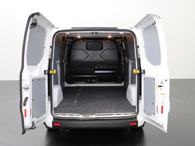 Ford TRANSIT CUSTOM 2.0TDCI Lang | Dakdraagsysteem | Navigatie | Airco | Cruise | 3-Persoons